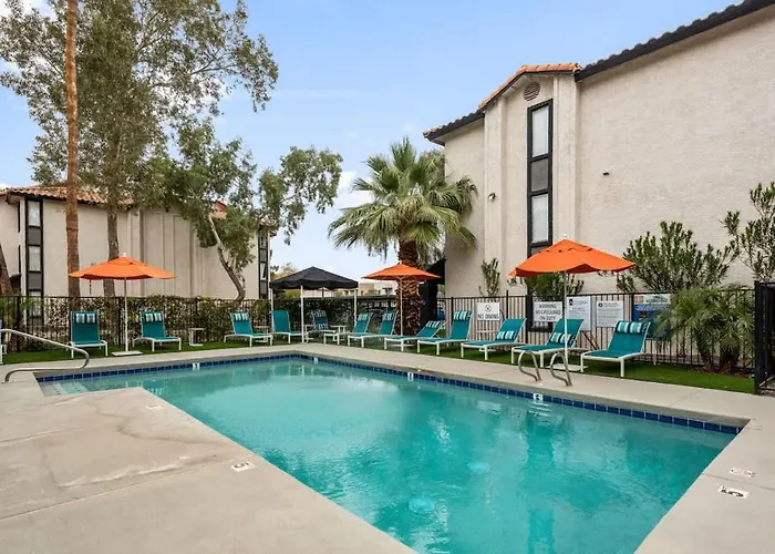 Apartment Comfortable Asu-area 2br With Pool Outdoor Grills & Wifi